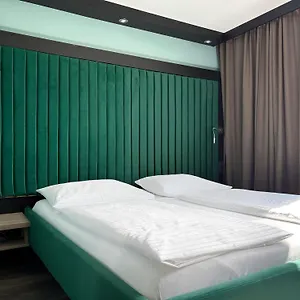 Otel Design & Budget Schoenbrunn