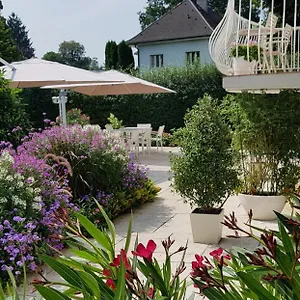 https://the-little-guesthouse-salzburg.saalbachhinterglemmhotels.com