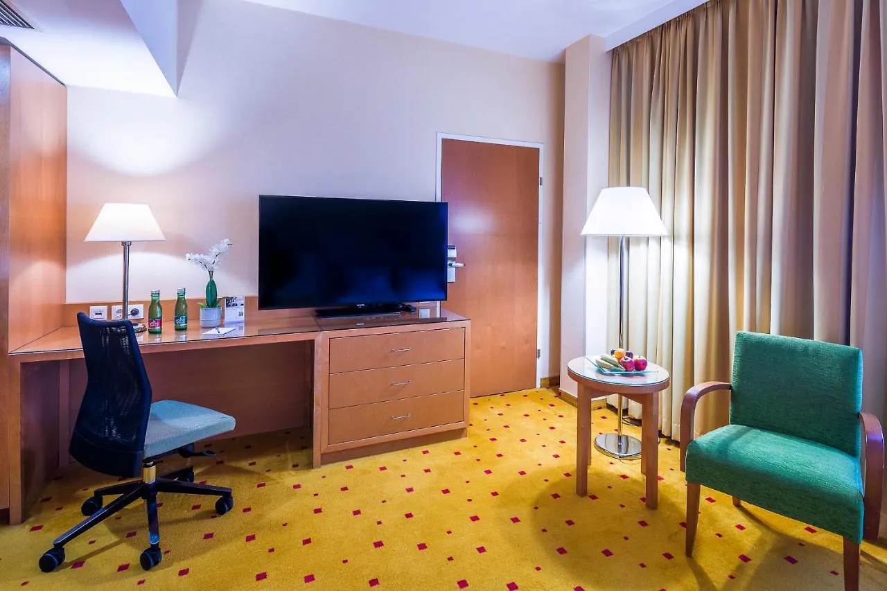 Courtyard By Marriott Vienna Schoenbrunn Hotel