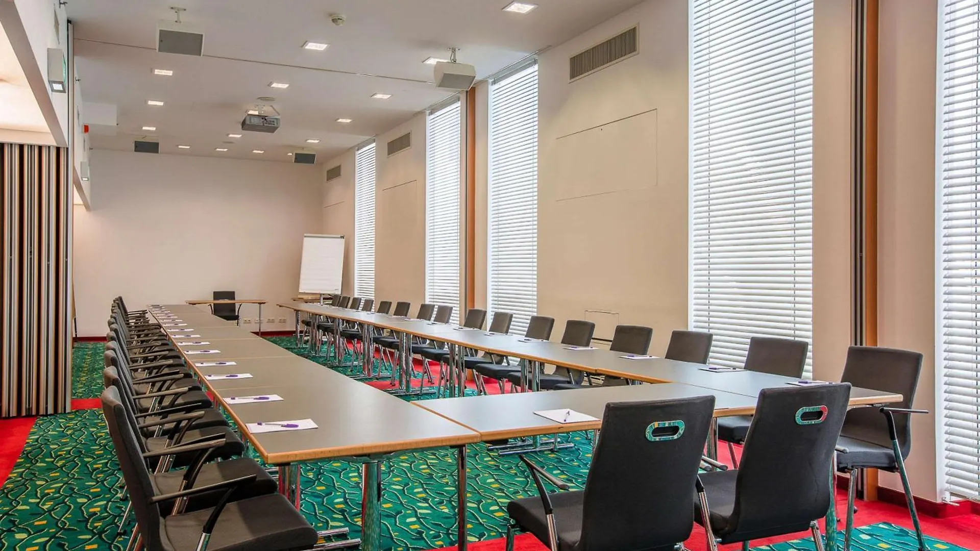 **** Hotel Courtyard By Marriott Vienna Schoenbrunn Austria