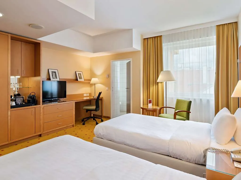 Hotel Courtyard By Marriott Vienna Schoenbrunn