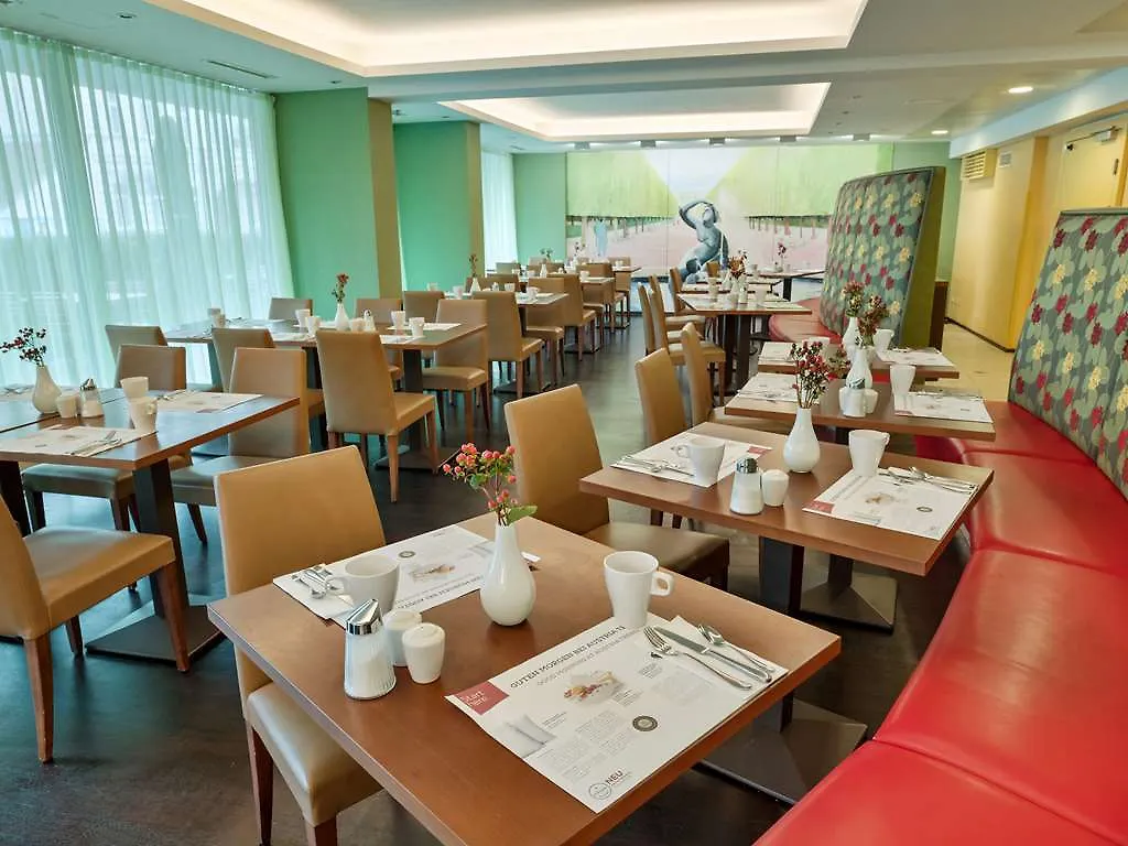 Courtyard By Marriott Vienna Schoenbrunn Hotel