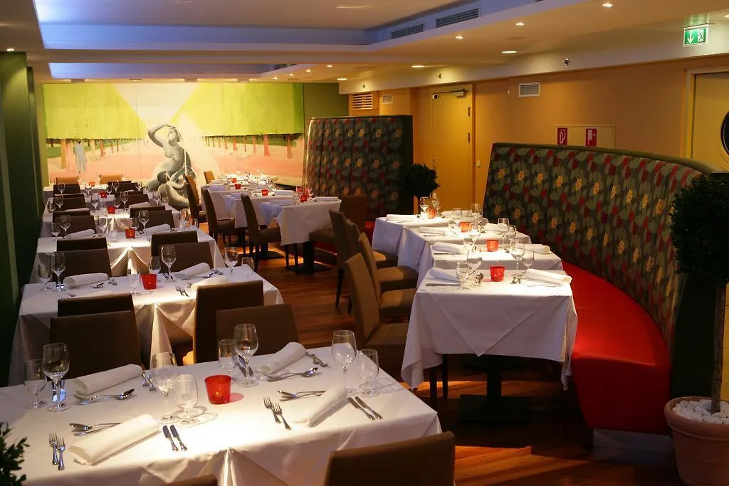 Courtyard By Marriott Vienna Schoenbrunn 4*,  Austria